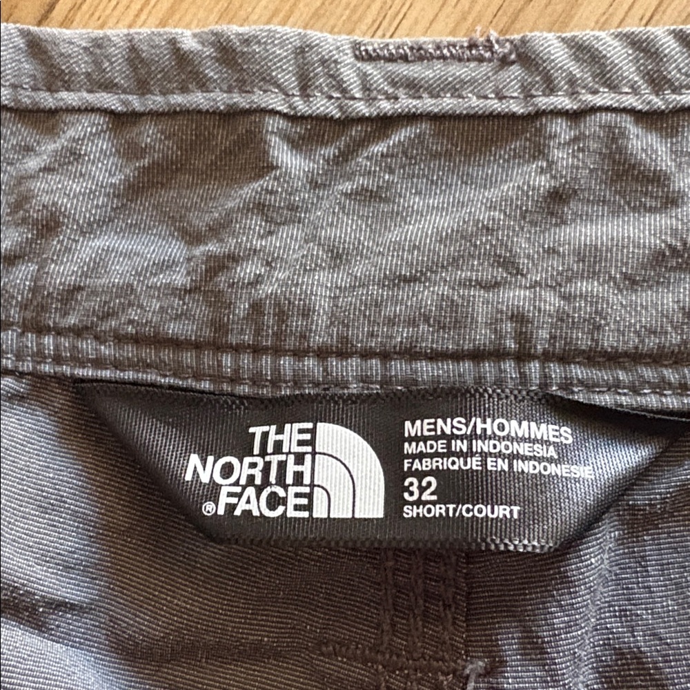 EUC The North Face hiking pants- Size 32 - Picture 3 of 5
